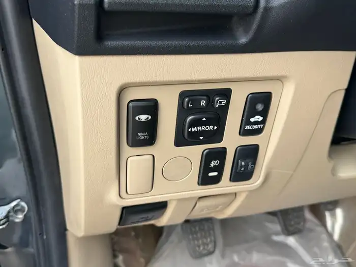 فورشينر 2015 قير عادي دبل بنزين نضييف للمستخدم 36