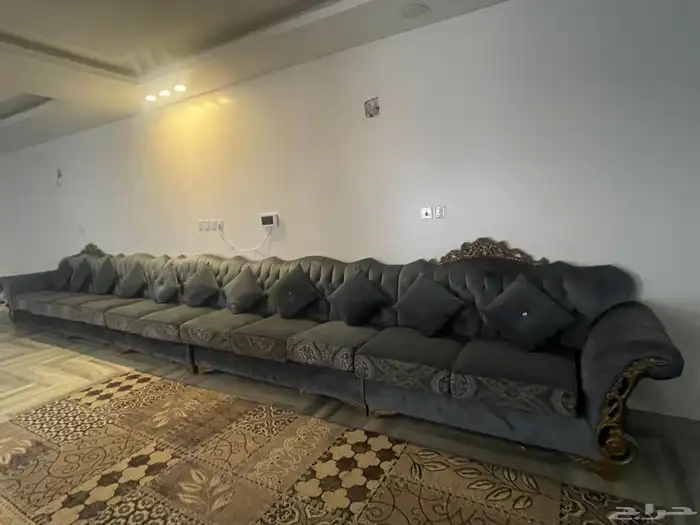 كنب بسيط وجميل  تفاوض معقول للجاد فقط 0