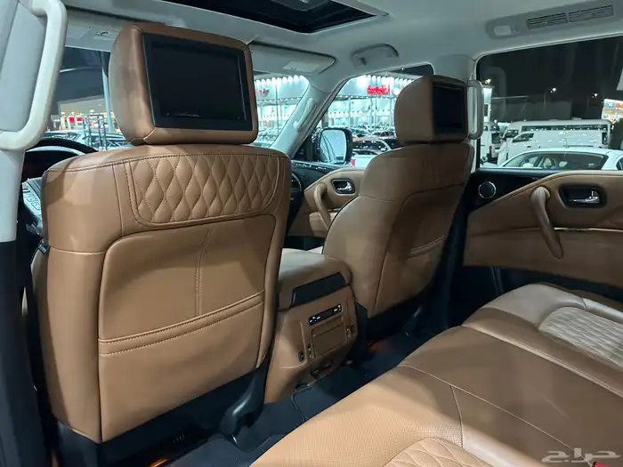 انفنيتي QX80 موديل 2018 فل كامل نظيف جدآ ممشى قليل 22