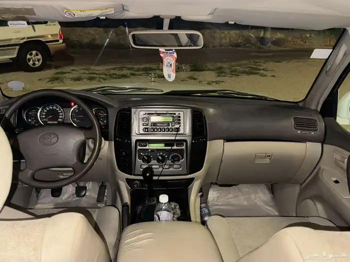 لاندكروزر 8