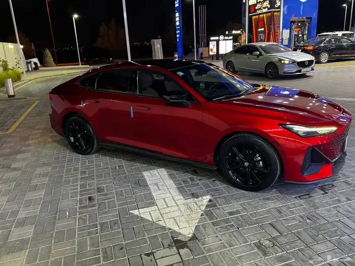 شانجان يوني في شبه وكالة 5