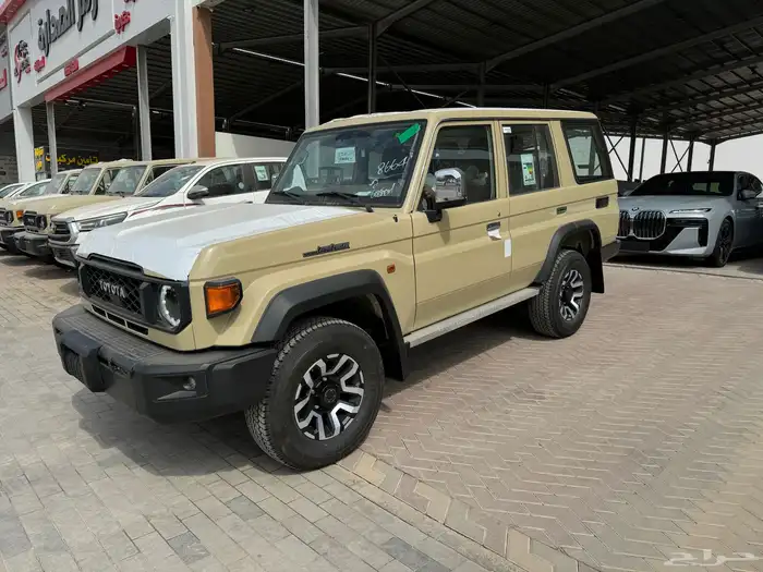 ربع(2025) مصندق 5 أبوآب بنزين سعودي فل كامل 1