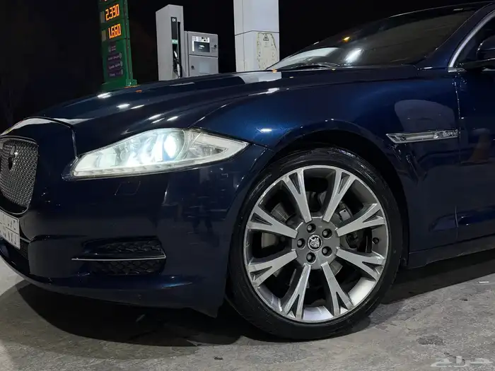 جاكوار XJL Portfolio 2012 فل اطلبية تنفس طبيعي بحالة الوكالة 2