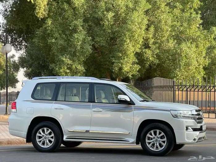 تويوتا-لاندكروزرGXR-2016(ممشي169الف)مخزن 3