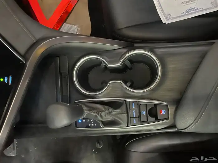 تويوتا كامري 2024 فل لومير وارد الصين ( بنزين ) 4 سلندر 14