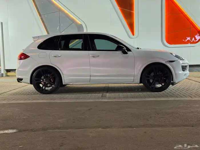 للبيع بورش كايين 2011 فل كامل 4