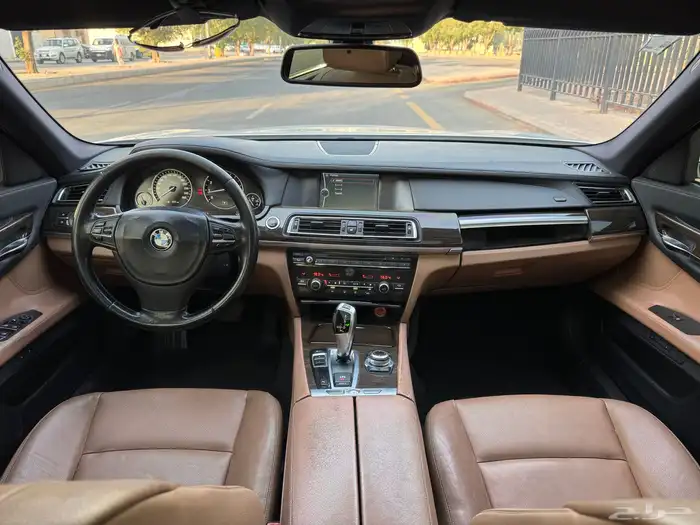 بي ام دبيلو 730 2011 11