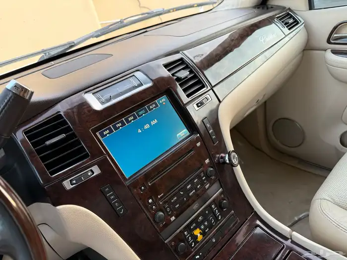 اسكاليد 2007 نظيف 10