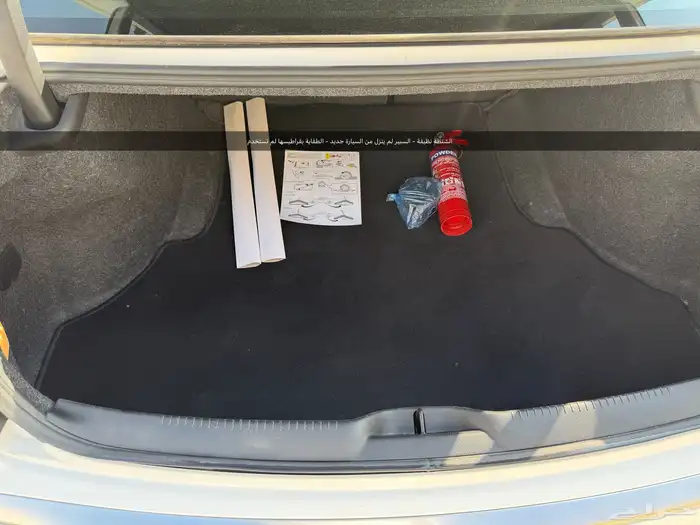 كرايسلر 300c 2022 V6 لكجري فل كامل 10