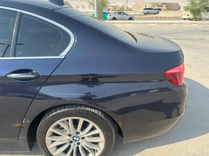 bmw 520 2014 لاكجري 3