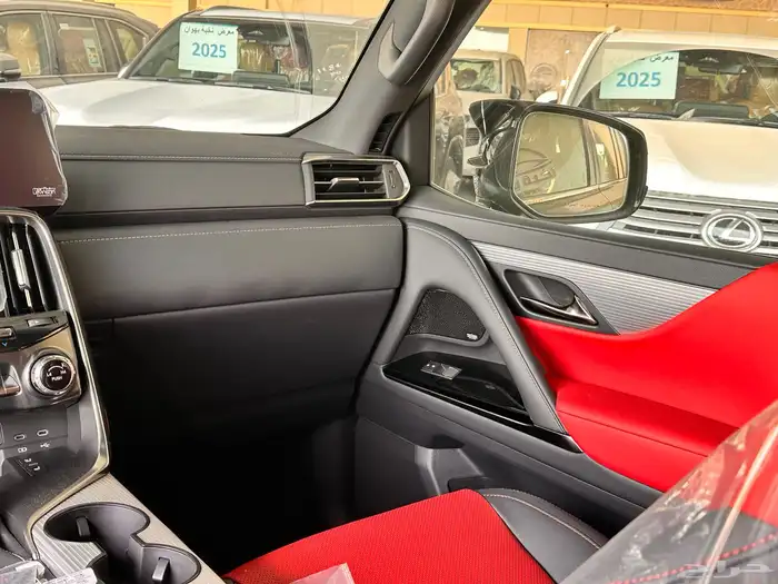 تويوتا لكزس LX600 اسود 2025 بطاقه جمركيه 7