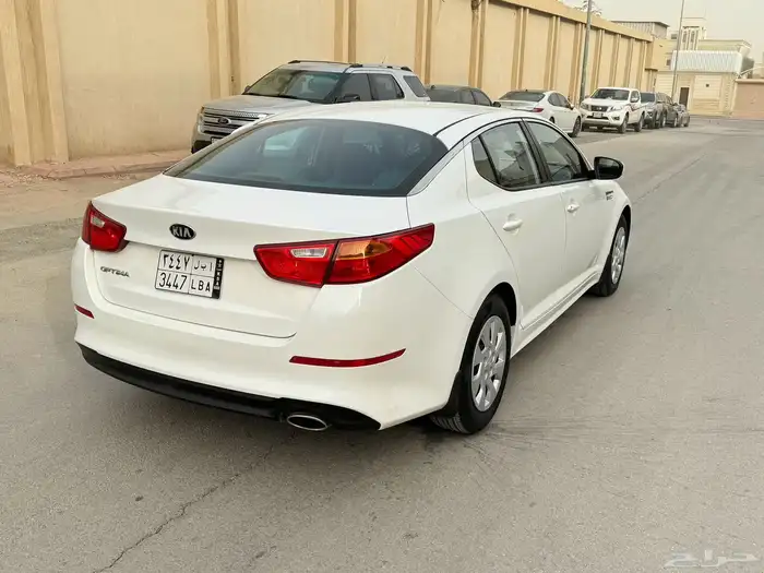 كيا اوبتيما 2015 مكينة 2000 خليجي شبه جديدة 5