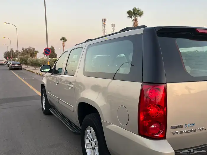 جمس يوكن الجميح 2010 2