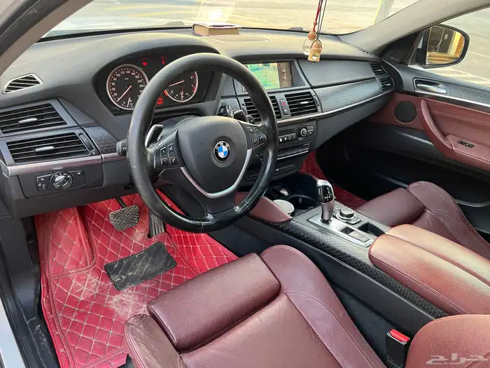 بي ام دبليو X6 2012 (بحالة ممتازة) 10