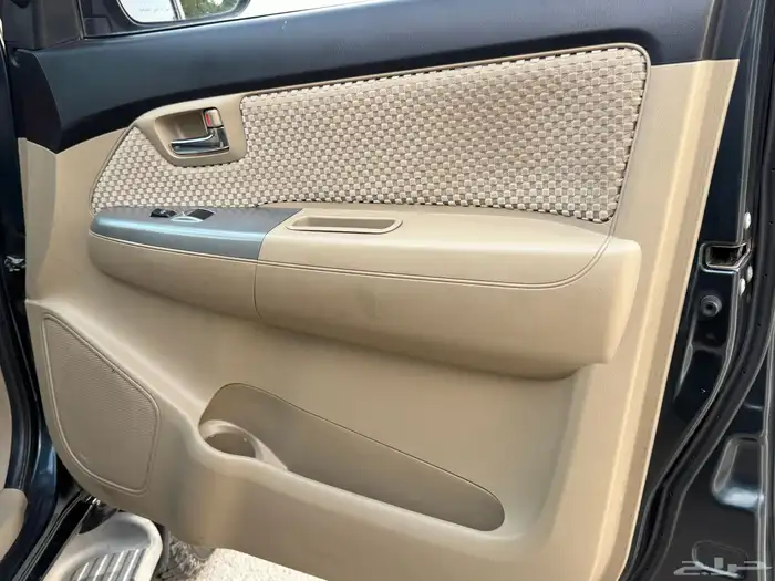 فورشينر 2015 قير عادي دبل بنزين نضييف للمستخدم 22