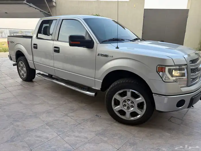 فورد اف 150 XLT غمارتين موديل 2014 فل ماشي 186. ألف 9
