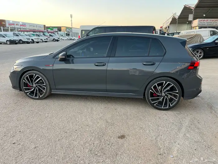 فولكس واجن جولف GTI 2024 شبة اصفار اخو الجديد 4