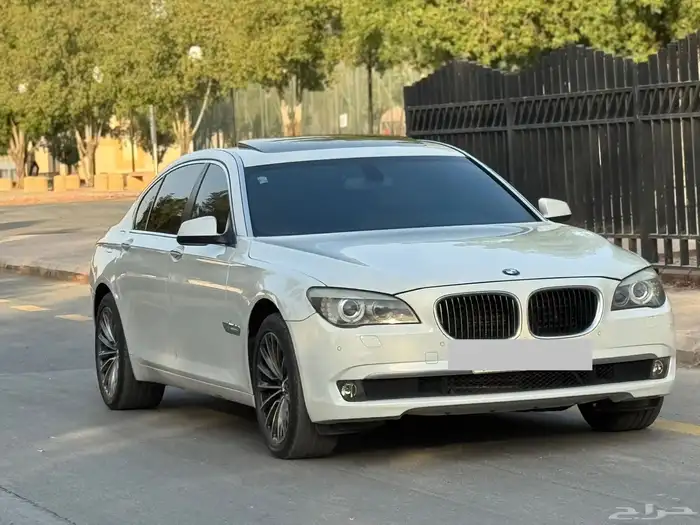 بي ام دبيلو 730 2011 3