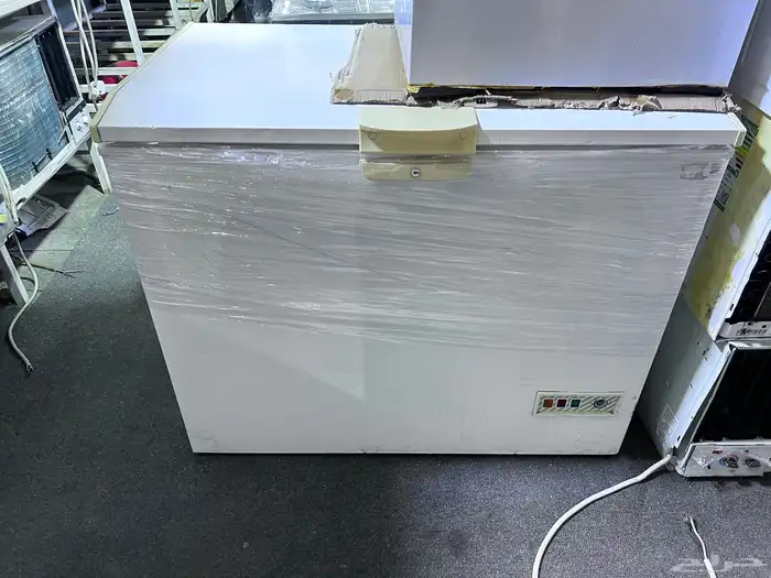 فريزر  مقاس الصغير كبير و شحن خارج جدة 22