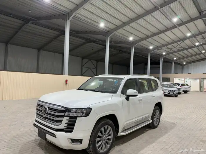 تويوتا لاندكروزر جكسار 2025 سعودي رقم 3 اصفاررر 0