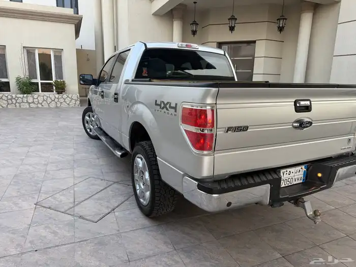 فورد اف 150 XLT غمارتين موديل 2014 فل ماشي 186. ألف 14