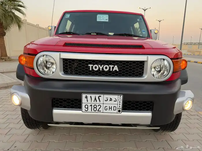 تويوتا FG2 سعودي 2015 بحالة الوكالة فل كامل 43