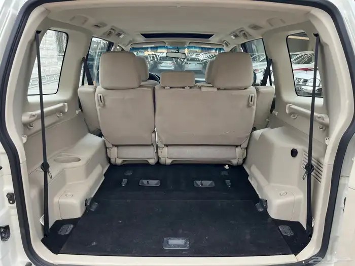 باجيرو 2022 بنزين فل كامل نظيف جدا لدى قمة الاطلال 30