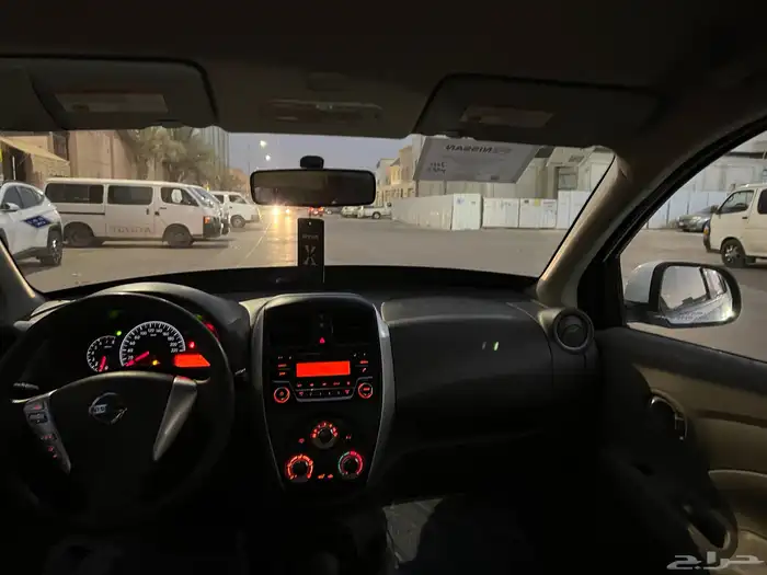 نيسان صني 2022 للبيع 9