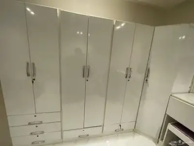 دولاب ملابس وتسريحه index