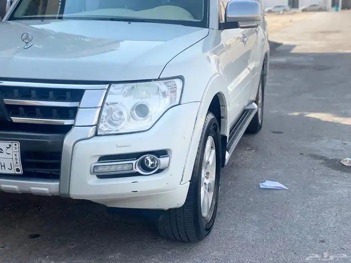 ميتسوبيشي باجيرو 2016 1