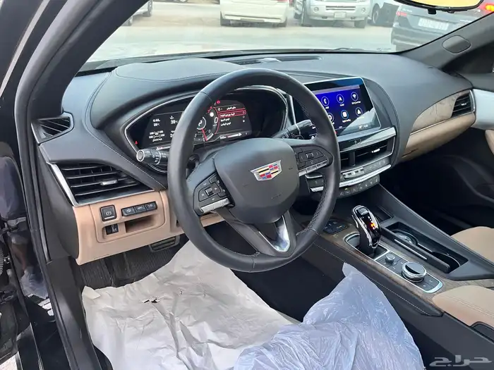 كاديلاك CT5 موديل 2023 8