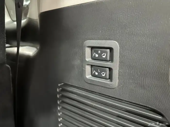 انفنيتي QX80 موديل 2018 فل كامل نظيف جدآ ممشى قليل 30