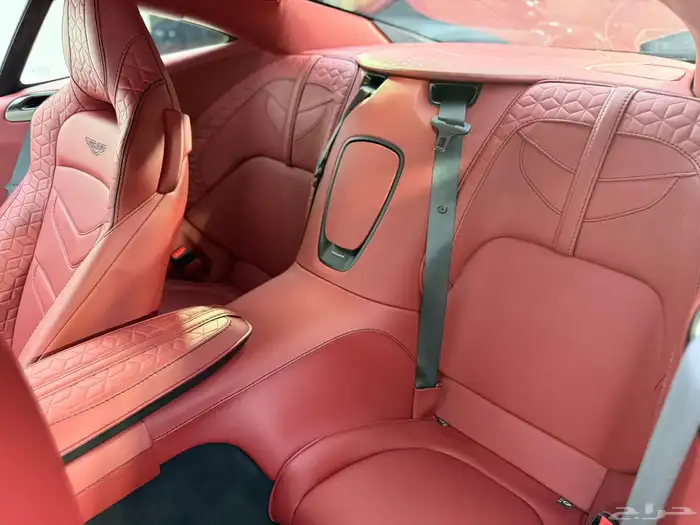 استون مارتن 3