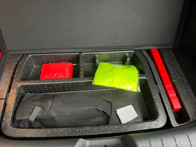 جيلي جيومتري 2024 فل كامل C شبه الاصفار index