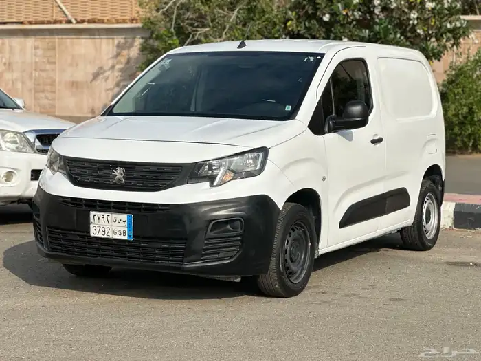 بيجو-بارتنر-2023-ديزل-سعر-33000-الف 4