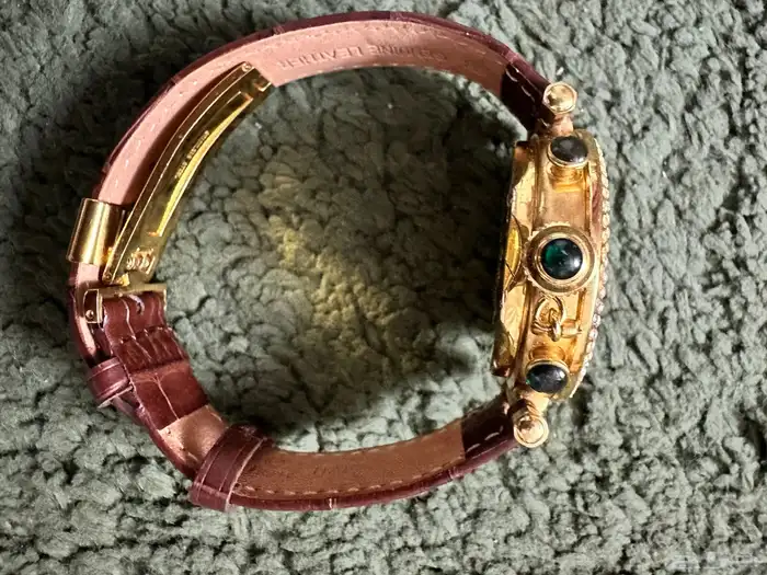 ثلاث ساعات نسائيه أصليه 8