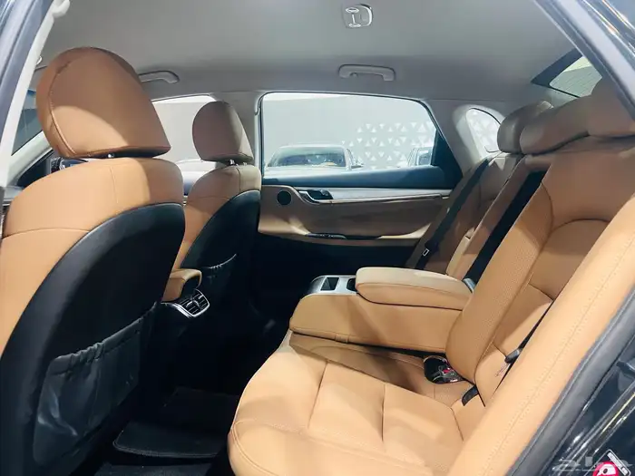 هيونداي 2020 ازيرا (بحالة ممتازة) 8