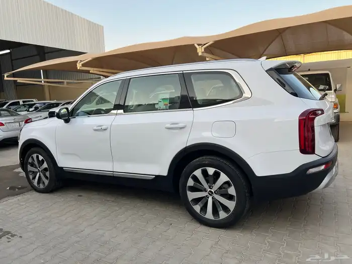 كيا تيلورايد 2022 ممشى 70.000 فقط نظيف جدا لدى قمة الاطلال 15