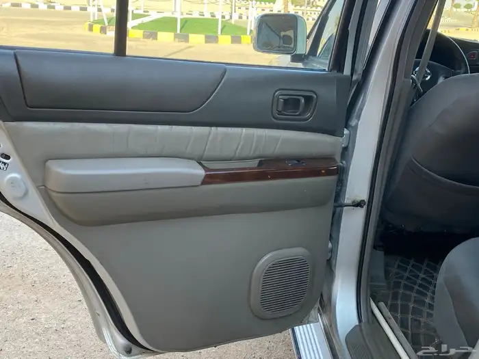 بترول سفاري موديل 2001 فل كامل مكينه 4500 10