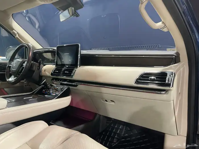 لنكولن نافيجتور 2018 10