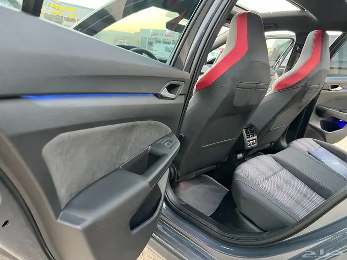 فولكس واجن جولف GTI 2024 شبة اصفار اخو الجديد 21