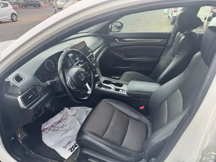 هوندا اكورد 2018 فل سبورت 13