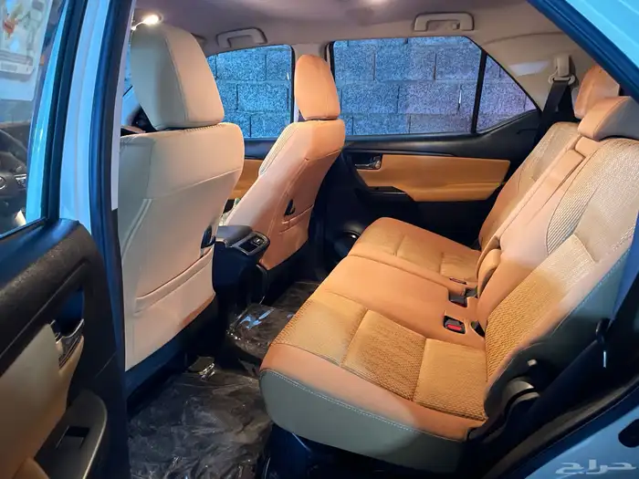 فورتشنر للبيع 2019. 4 سلندر 9