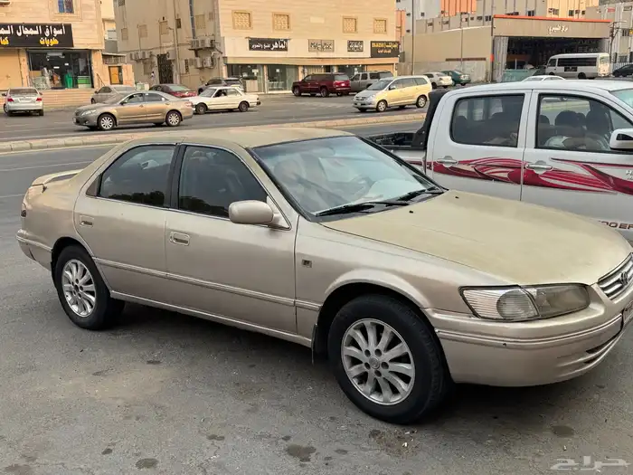 كامري 2002 ذهبي 3