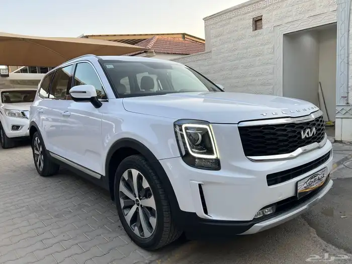 كيا تيلورايد 2022 ممشى 70.000 فقط نظيف جدا لدى قمة الاطلال 2