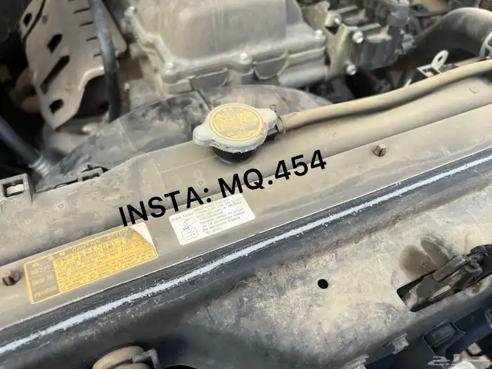 لاندكروزر 2007 مخزن 83