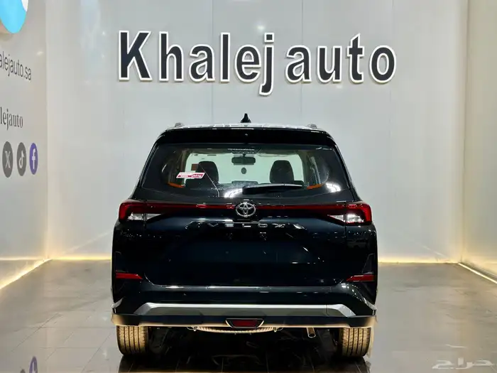 تويوتا فيلوز GLX موديل 2025 3