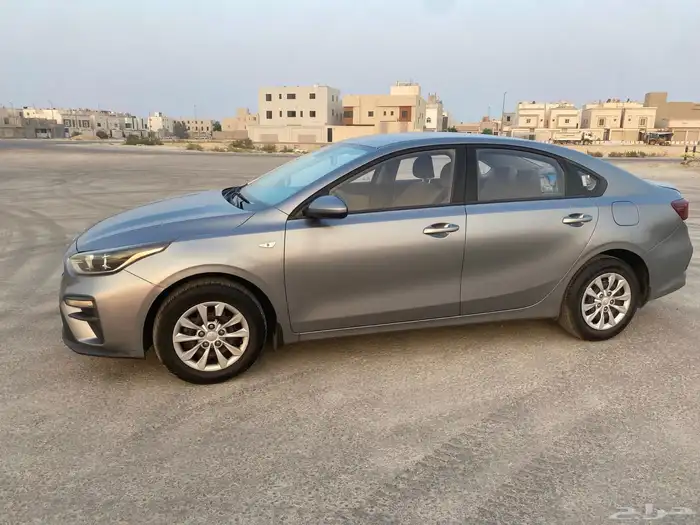كيا سيراتو 2021 8