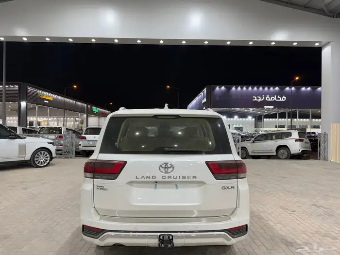 تويوتا لاندكروزر جكسار 2025 سعودي رقم 3 اصفاررر 5