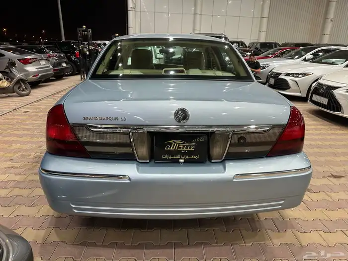 جراند ماركيز موديل 2011 نظيف 23